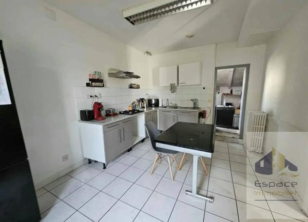 Ensemble Immobilier 5 logements à Dompierre