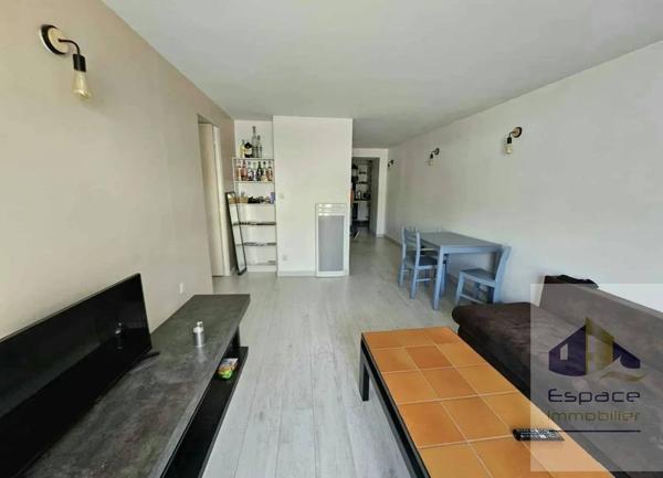 Ensemble Immobilier 5 logements à Dompierre