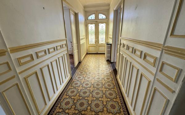 Maison à vendre    5 pièces • 185 m2 Château-Thierry