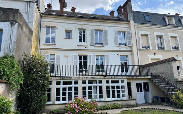 Maison à vendre    5 pièces • 185 m2 Château-Thierry