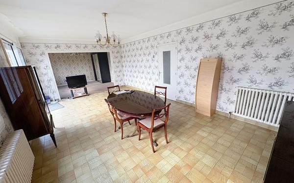 Maison à vendre    5 pièces •  Gièvres