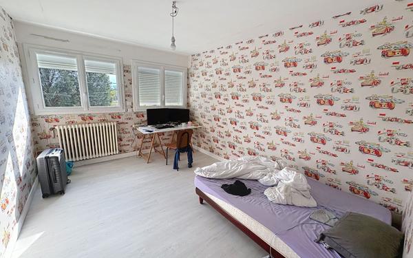 Maison à vendre    5 pièces •  Gièvres