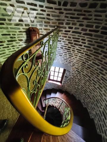 Belle propriété avec terrain, piscine et dépendances