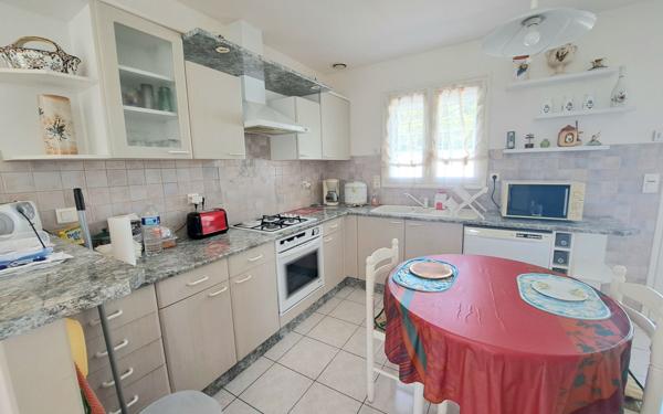 Maison à vendre    3 pièces • 78,19 m2 Royan