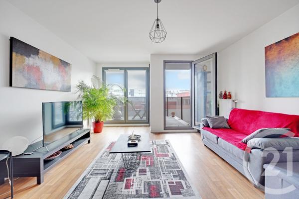 Appartement F3 à vendre  3 pièces - 64 m2 ST DENIS - 93