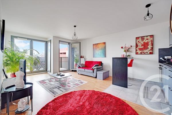 Appartement F3 à vendre  3 pièces - 64 m2 ST DENIS - 93