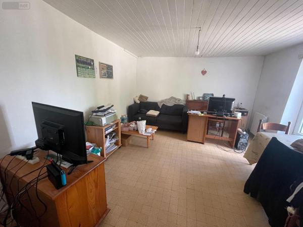 Immeuble de rapport à vendre à Javron-les-Chapelles en Mayenne (53250), ref : 539