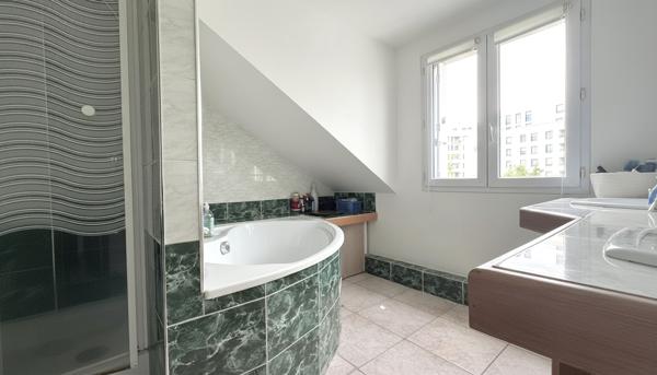 Maison familiale 7 pièces ? 138 m² ? Secteur du Bras de Fer