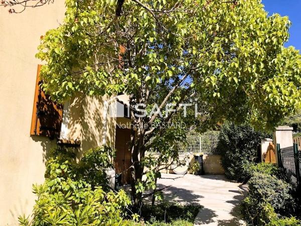 En secteur calme et résidentiel : belle villa traditionnelle T4 avec garage, terrasse et jardin plein Sud