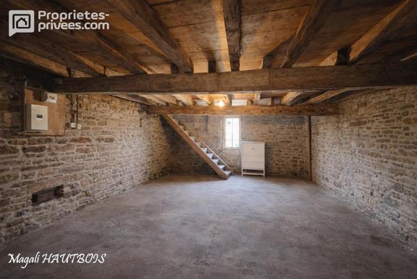 Maison rénovée, à proximité de Saint-Hilaire-Du-Harcouet 8 pièce(s) 156 m2