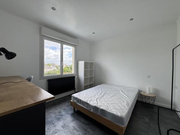 BELLE COLOCATION-LAMBEZELLEC-LM358