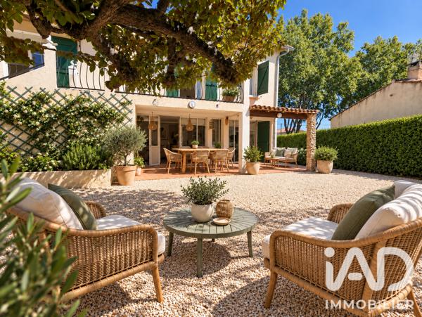 Maison à vendre 5 pièces 120 m² Le Puy-Sainte-Réparade