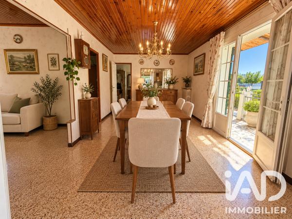 Maison à vendre 5 pièces 120 m² Le Puy-Sainte-Réparade