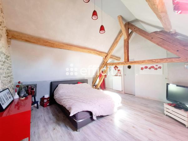 Maison 8 pièces - 335 m²