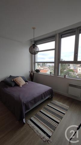 Appartement F3 à vendre  3 pièces - 66,27 m2 SAINTES - 17