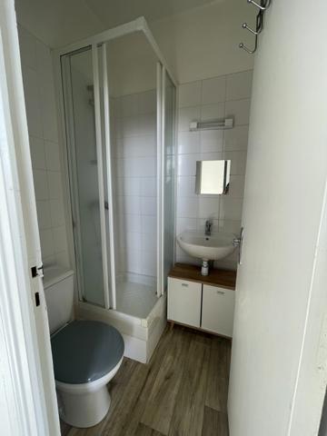 2 PIÈCES LUMINEUX ET CALME À CHATOU 11, rue Brunier Bourbon