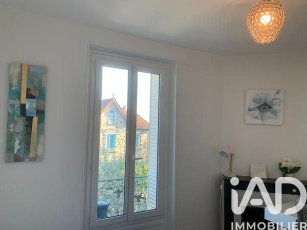 Location appartement 1 pièce 12 m² Villeneuve-le-Roi
