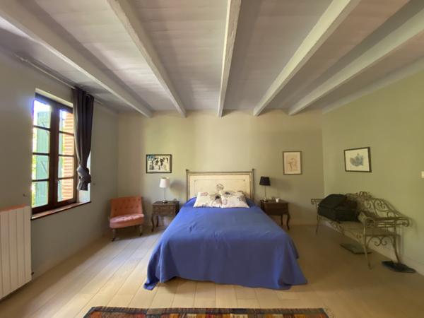 Moissac (82200) MOISSAC Ravissante maison de campagne avec maison d'amis, piscine et terrains de 6 plus hec