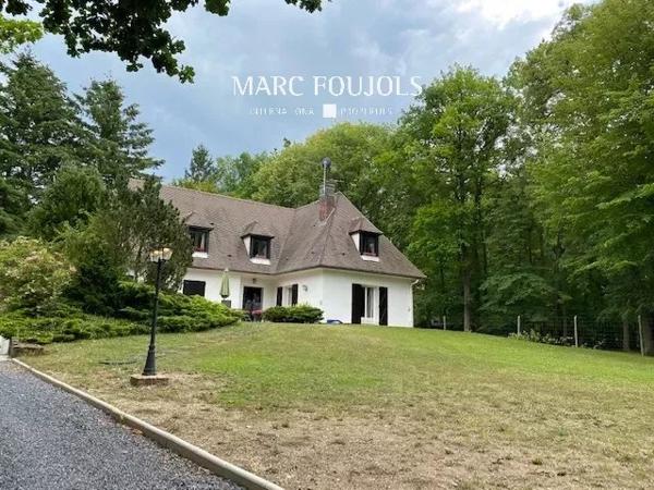 Maison Lamorlaye dans domaine privé