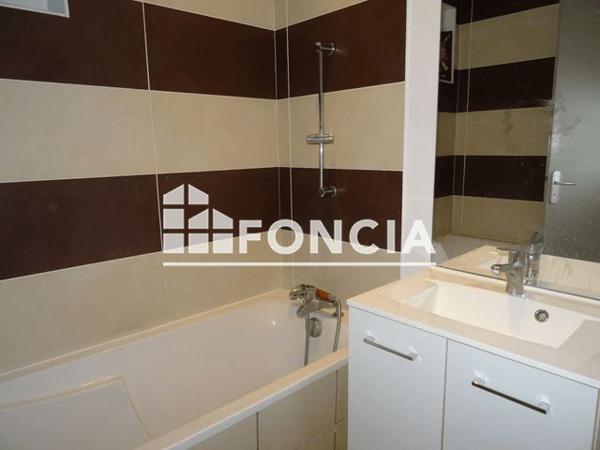 Location Appartement 2 pièces 68.51 m² - 93 RUE LAFAYETTE Vienne 38200