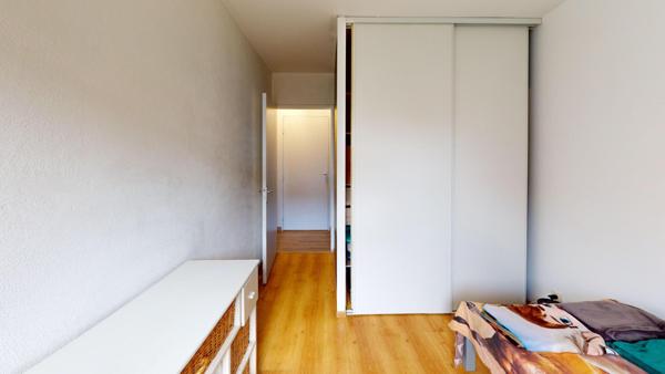 Rez-de-jardin 50 M² .A proximité des commerces