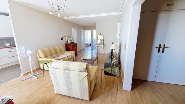 Appartement 3 pièces lumineux à vendre à Poitiers - Rare sur le marché !