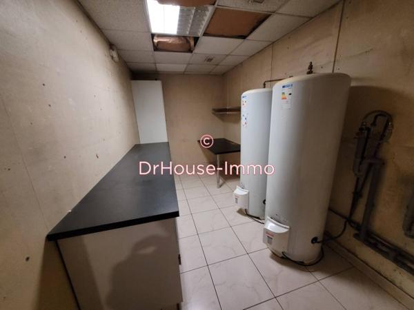 Commerce à louer 2 pièces de 50 m²