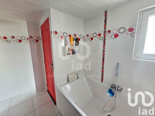 Maison à vendre 4 pièces 111 m² Saint-Méen-le-Grand