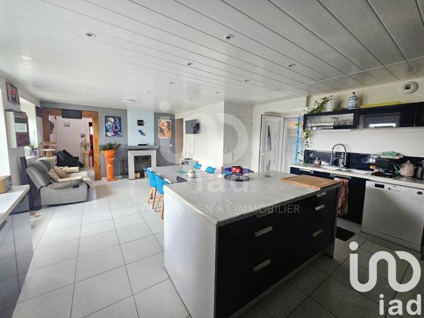 Maison à vendre 4 pièces 111 m² Saint-Méen-le-Grand