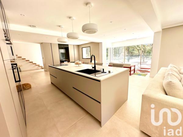 Maison à vendre 7 pièces 265 m² Orange