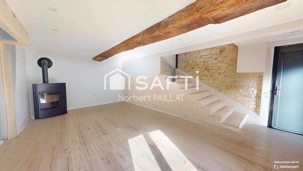 Maison en pierre rénovée à Montbellet