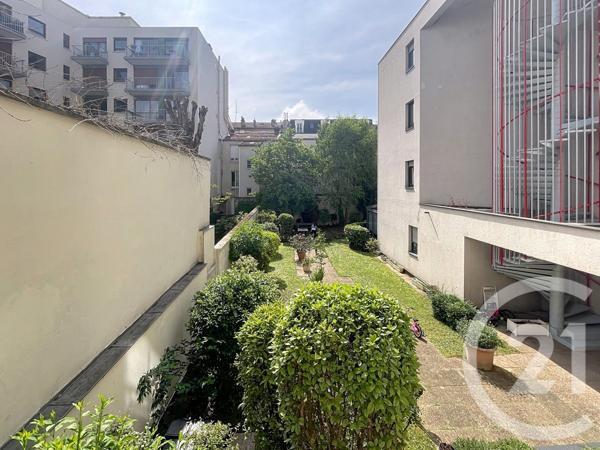 Appartement F3 à vendre  3 pièces - 73 m2 LE KREMLIN BICETRE - 94