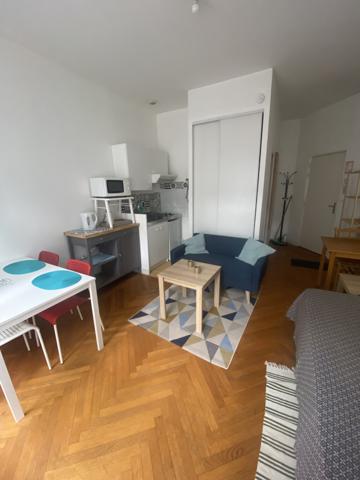 T1 MEUBLE -  BD DES BELGES