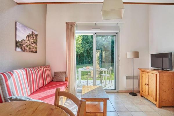 INVESTISSEMENT LOCATIF – MONTIGNAC-LASCAUX – Résidence de Tourisme Le Hameau du Moulin - 6,26 % de rentabilité