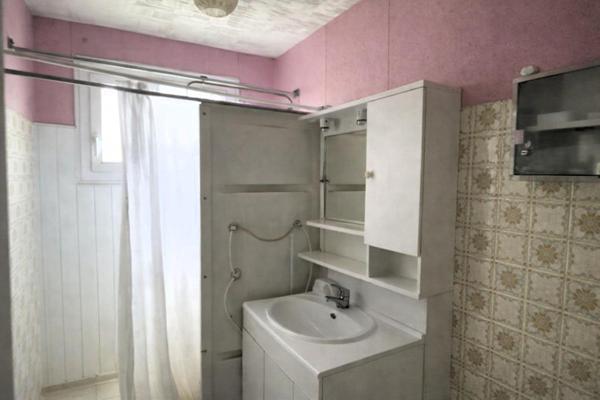 Maison sur sous-sol, 3 chambres ,terrain clos 1 200 m² au calme