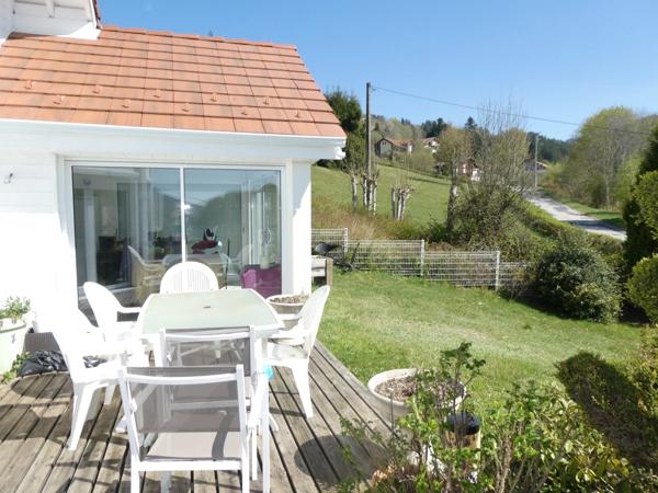 GERARDMER (88) Chalet haut de gamme T6 de 150m², terrain 1450m².
