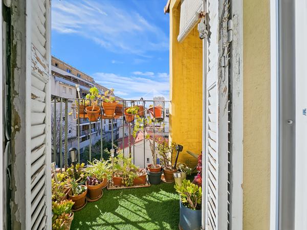 MARSEILLE 13014 - BON SECOURS / SAINT GABRIEL Appartement T4 + combles