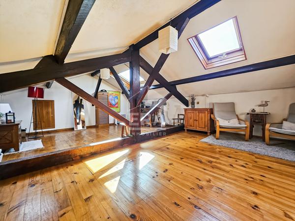 MARSEILLE 13014 - BON SECOURS / SAINT GABRIEL Appartement T4 + combles