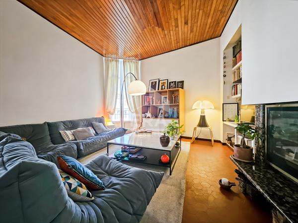 MARSEILLE 13014 - BON SECOURS / SAINT GABRIEL Appartement T4 + combles