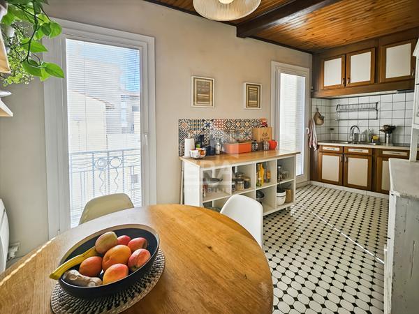 MARSEILLE 13014 - BON SECOURS / SAINT GABRIEL Appartement T4 + combles