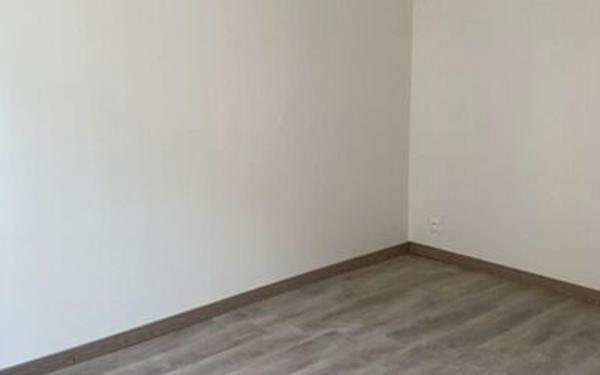 Appartement à louer    2 pièces •  Coulommiers