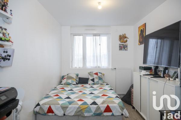 Appartement à vendre 4 pièces 77 m² Cergy