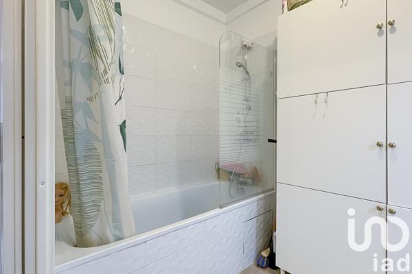 Appartement à vendre 4 pièces 77 m² Cergy