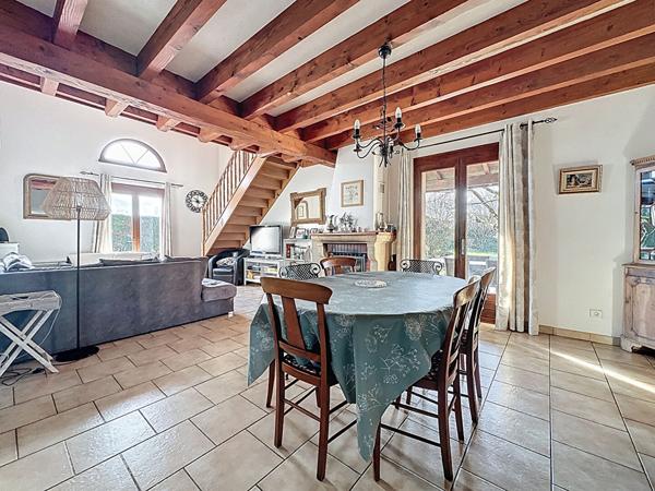 A vendre Maison Montbartier (82), 140 m2, 4 chambres, bureau, piscine, cave et garage