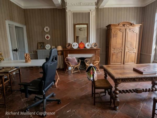 DEMEURE HISTORIQUE A VENDRE A MOISSAC(82)