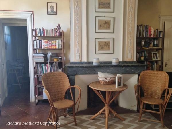 DEMEURE HISTORIQUE A VENDRE A MOISSAC(82)
