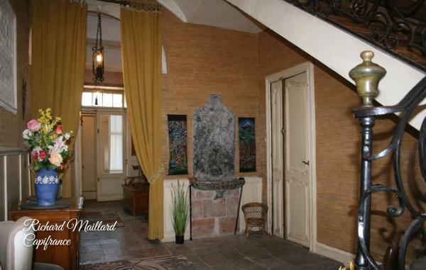 DEMEURE HISTORIQUE A VENDRE A MOISSAC(82)