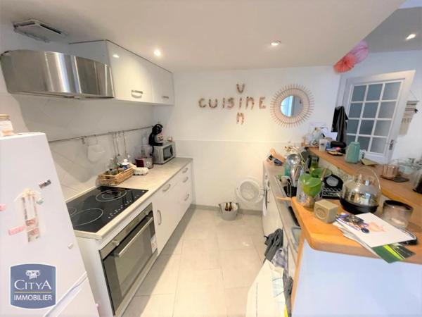 Appartement à louer 1 pièce 62.88m² Nîmes (30000)