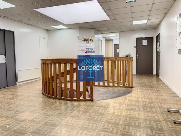 Location bureau Cergy - 1 pièce(s) - 7 m² - 155 €/mois