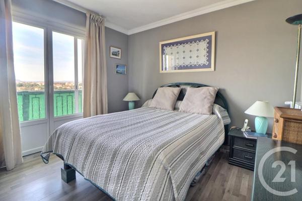 Appartement T2 à vendre  2 pièces - 41,61 m2 FREJUS - 83